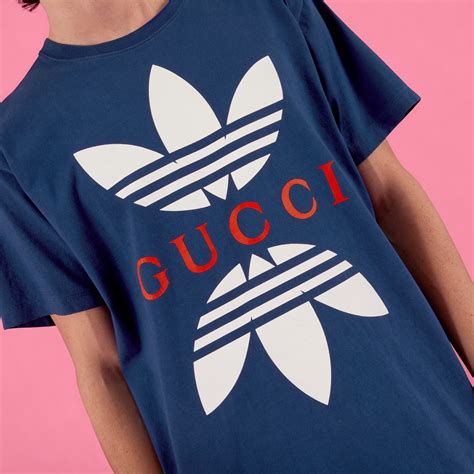 adidas gucci tahirt|Adidas x Gucci hard sided.